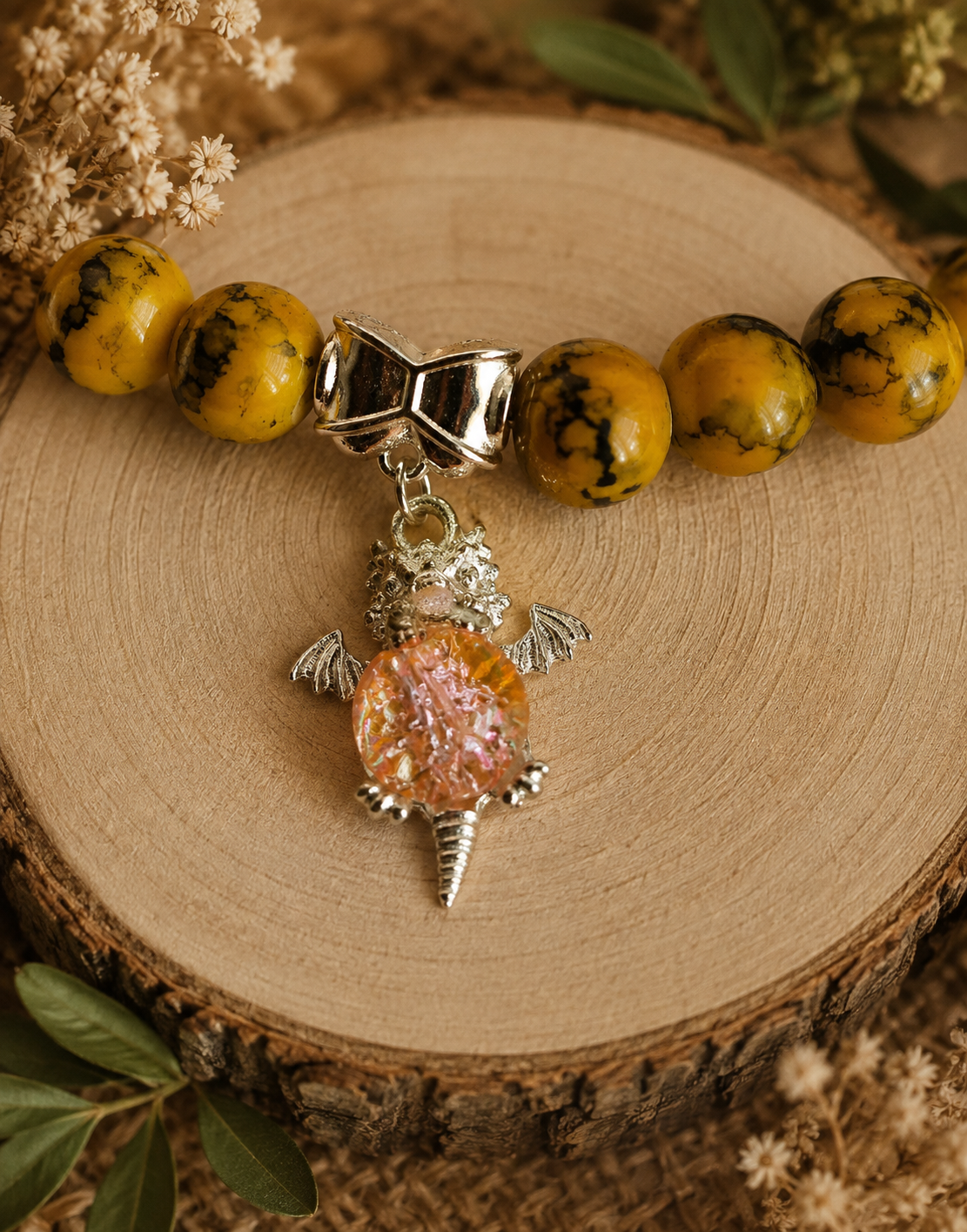 Glass bead bracelet – ‘Yellow/Dragon’ Size 16